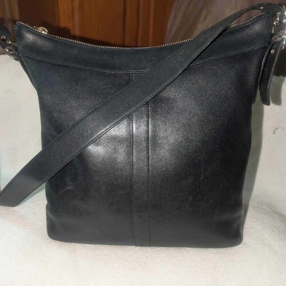 Coach Vintage Y2K Black Legacy Gallery Slim Leather Shoulder Bag. 9188